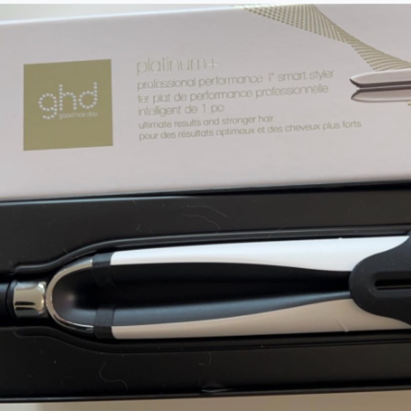 💫 NEW GHD Platinum Hair Straightener Flat Iron Professional 1 Inch Smart White - Picture 1 of 4